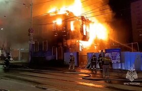 Ночью 7 апреля в Самаре на ул. Полевой сгорел с...