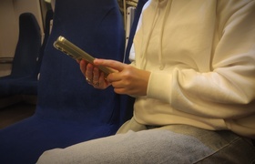 Мошенники в два раза чаще стали звонить по слож...